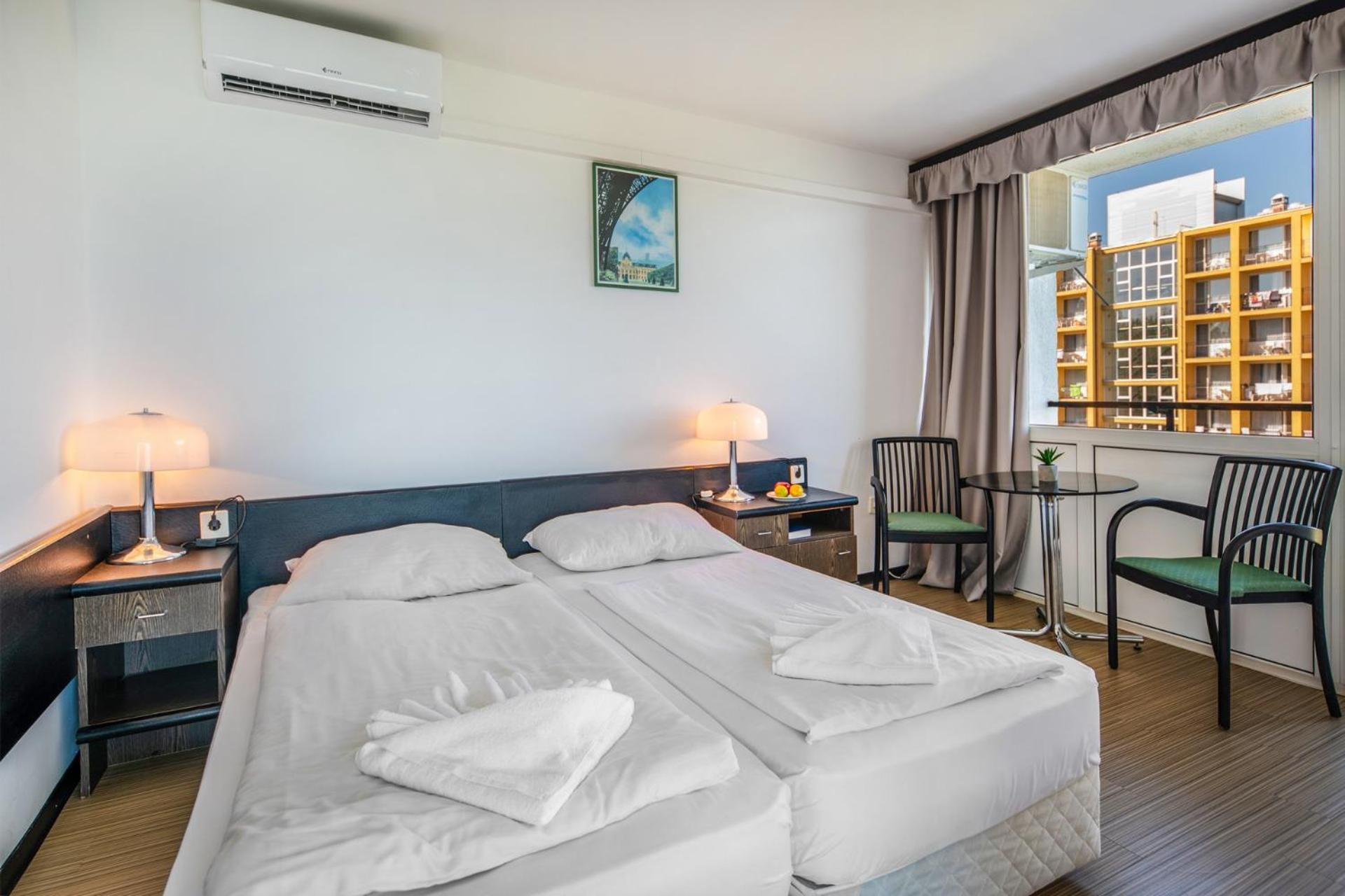 Hotel Hungaria ชิโอฟก ภายนอก รูปภาพ